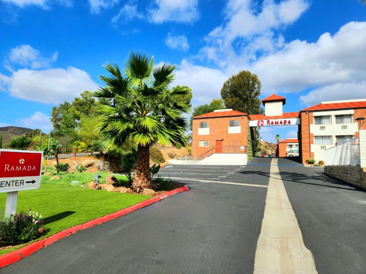 Ramada By Wyndham San Diego Poway Miramar Exterior foto